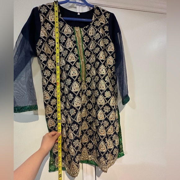 3 peice pakistani suit shaalwar kameez green and blue - Picture 6 of 7